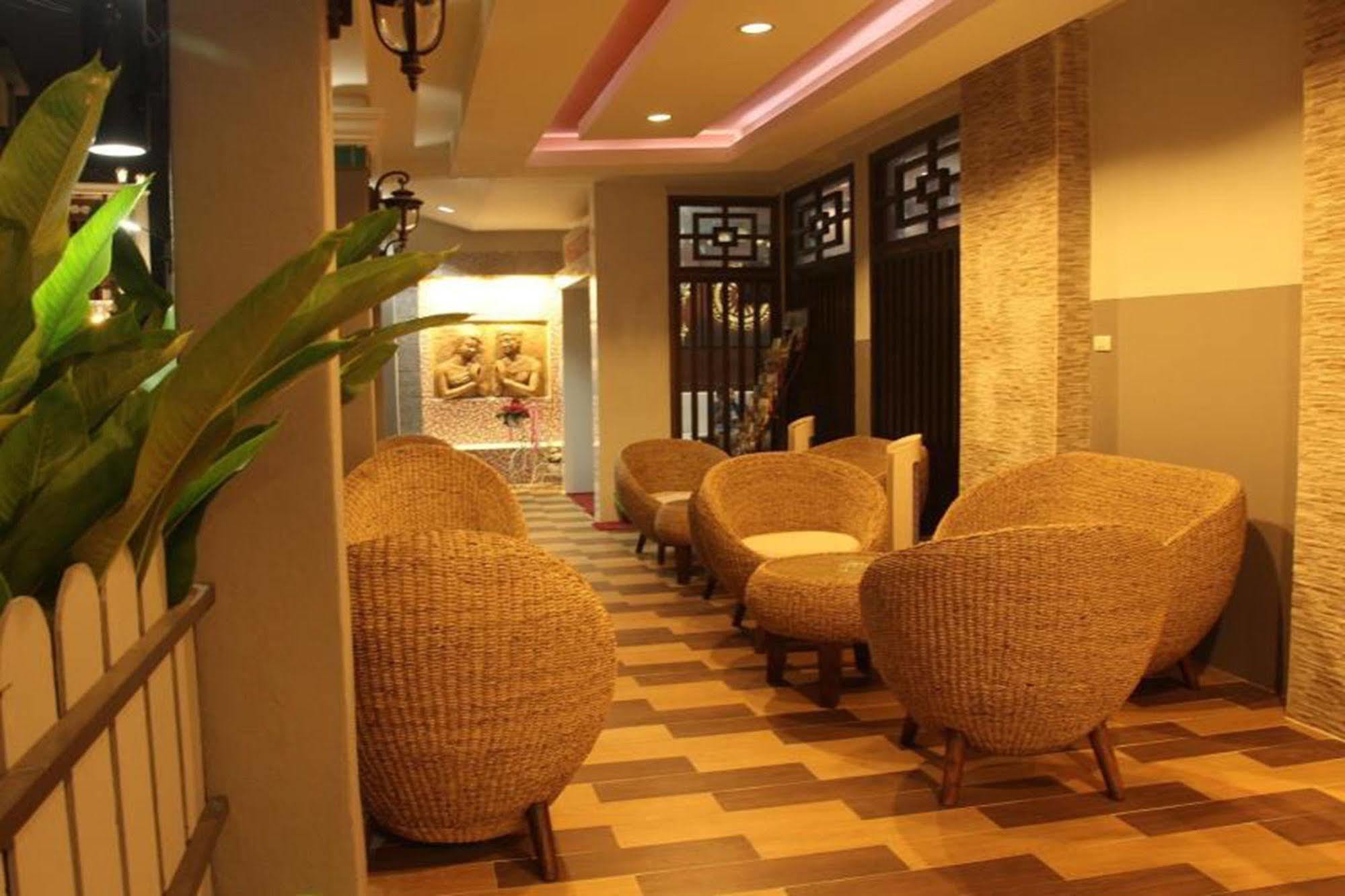 Home Place Hotel Чиангмай Екстериор снимка